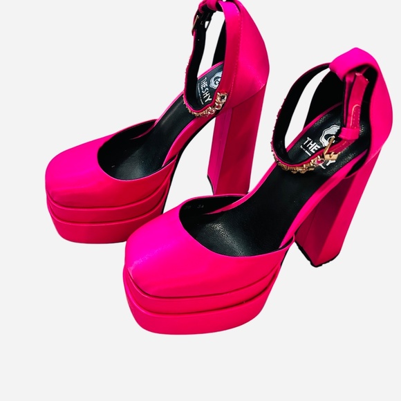 Hot pink rhinestone platform heel - Picture 2 of 2
